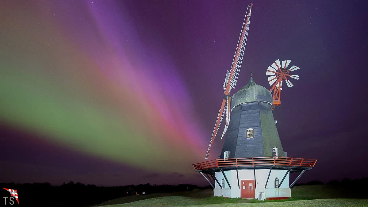 Polarlichter über der Mühle in Sønderho