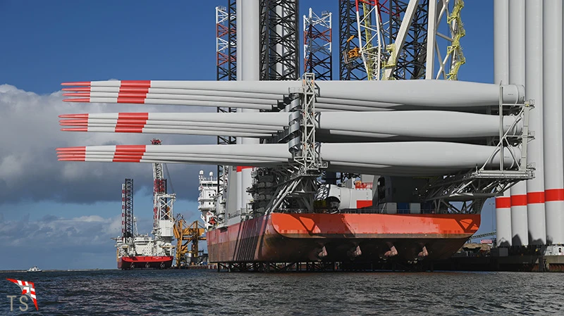 Wind Osprey voll beladen in Esbjerg